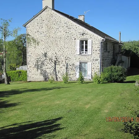 Hébergement de vacances Rural Au Coeur Du Cantal Giou-de-Mamou