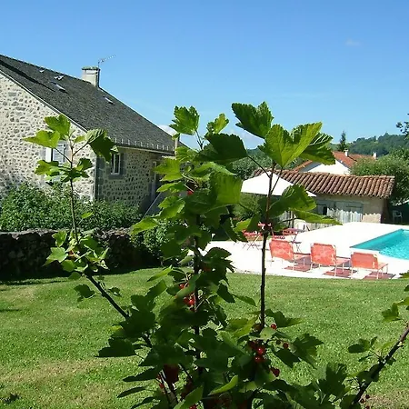 Hébergement de vacances Rural Au Coeur Du Cantal